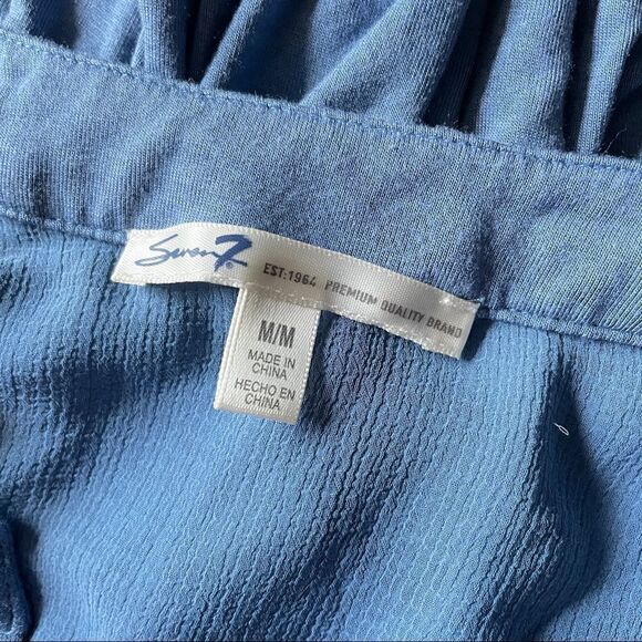 Seven7 Sheer Back Twist Hem Blue Blouse M - Picture 12 of 13